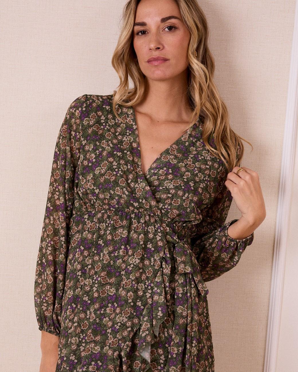 Kleid mit Nelkenmuster