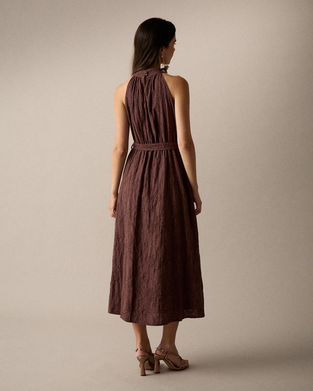 Besticktes Kleid mit Neckholder