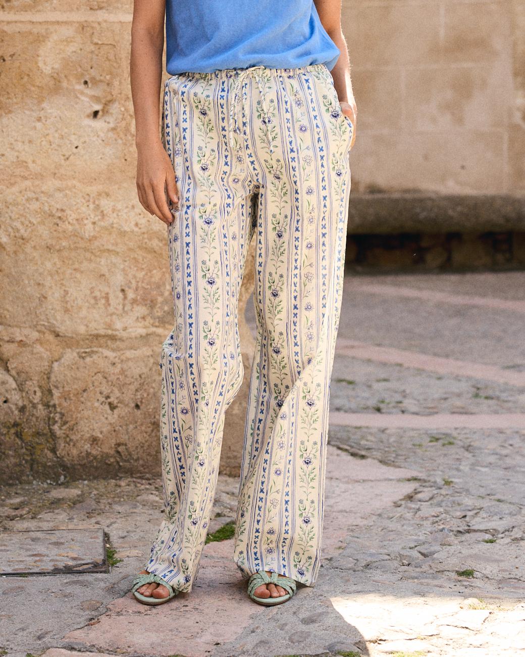 Hose mit Blumenmuster Elodi