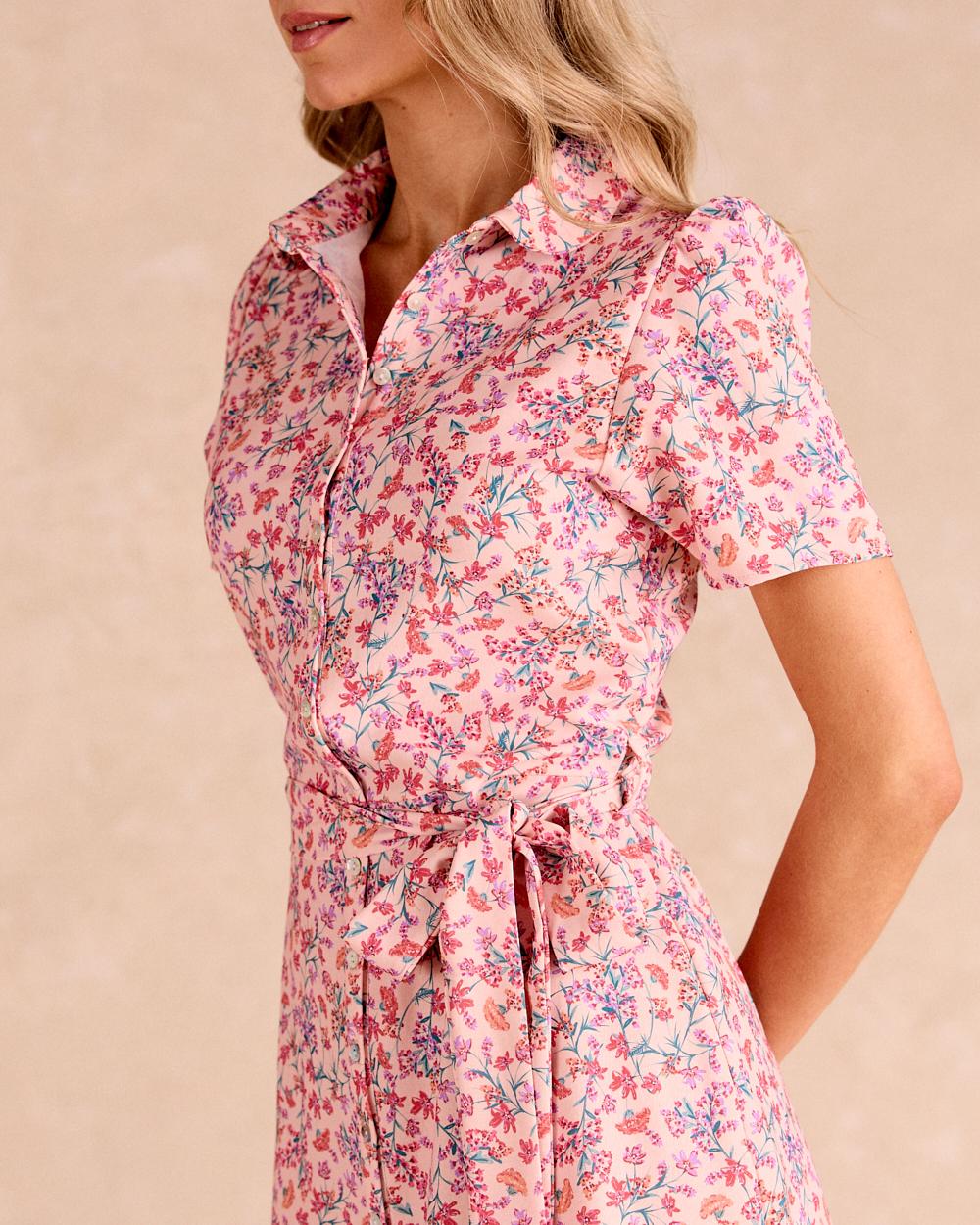 Kurzes Kleid mit Blumenmuster Lala