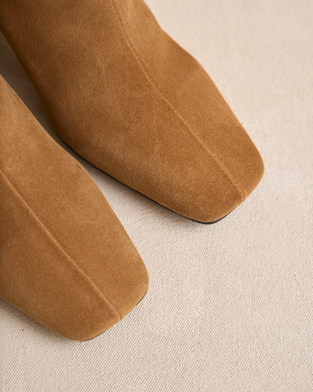 Stiefelette mit Absatz Jurea