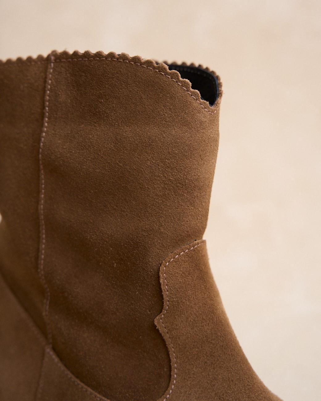 Stiefelette mit Wellen Serrala