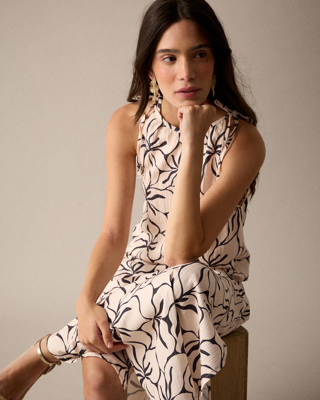 Beiges Kleid Aran