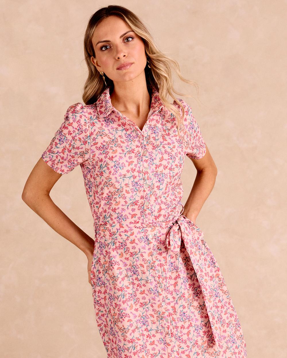 Kurzes Kleid mit Blumenmuster Lala