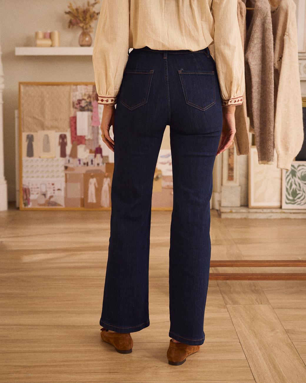 Jeans mit Knöpfen Lucy