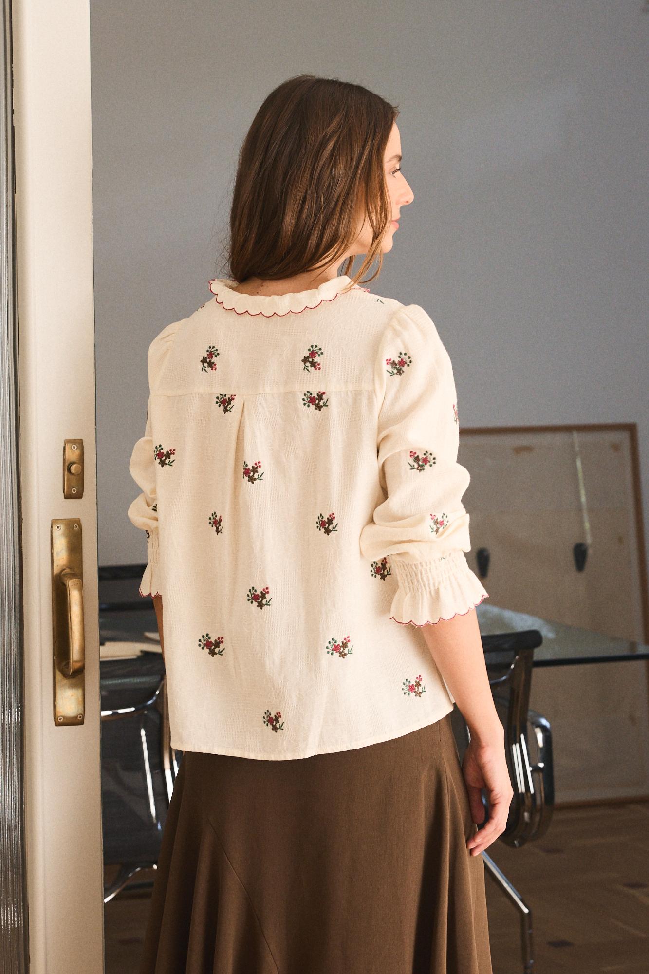 Blumenbluse Halo