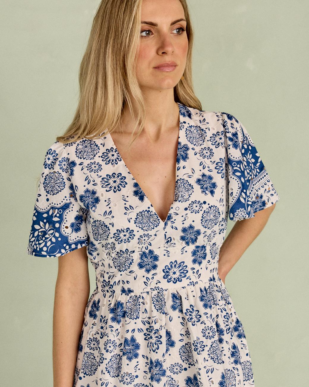 Kurzes Kleid mit Blumenmuster Milia