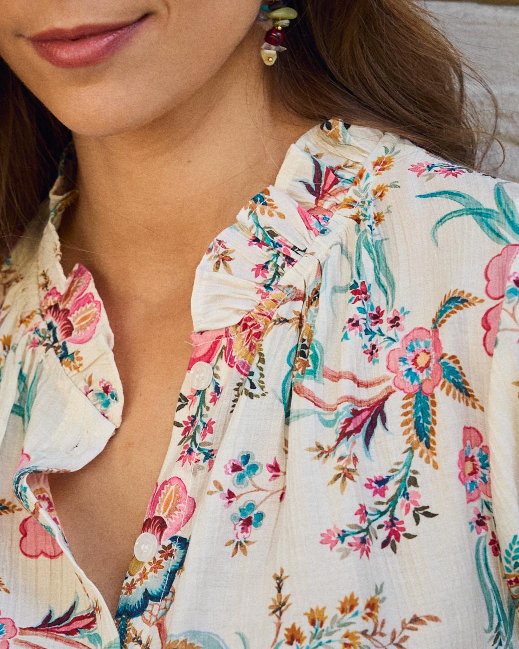 Bluse mit Blumen Tunia