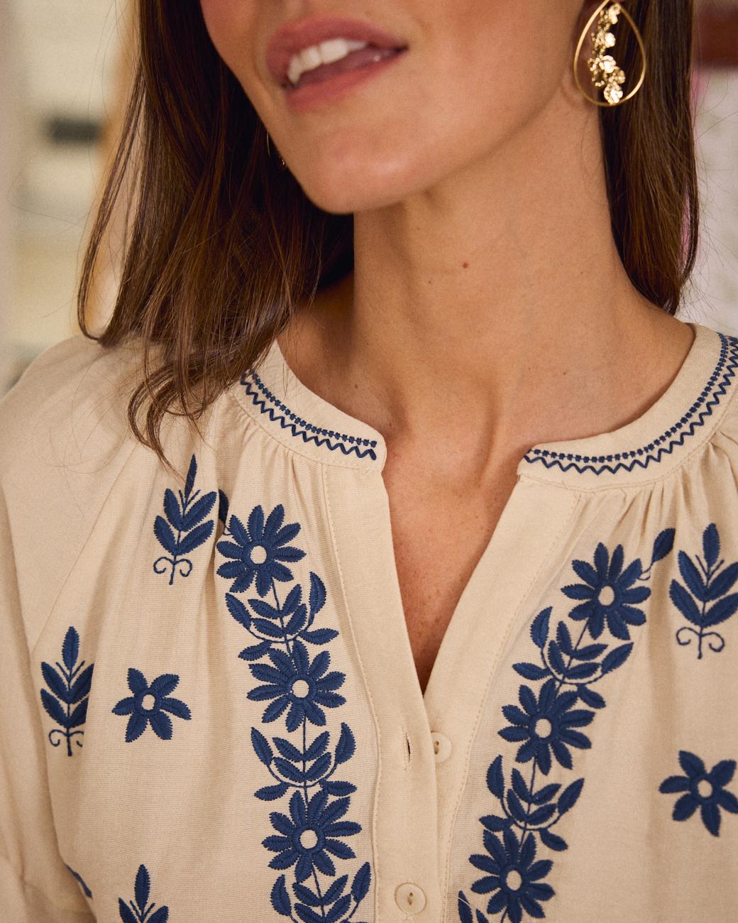 Bluse mit Stickereien Alexandra