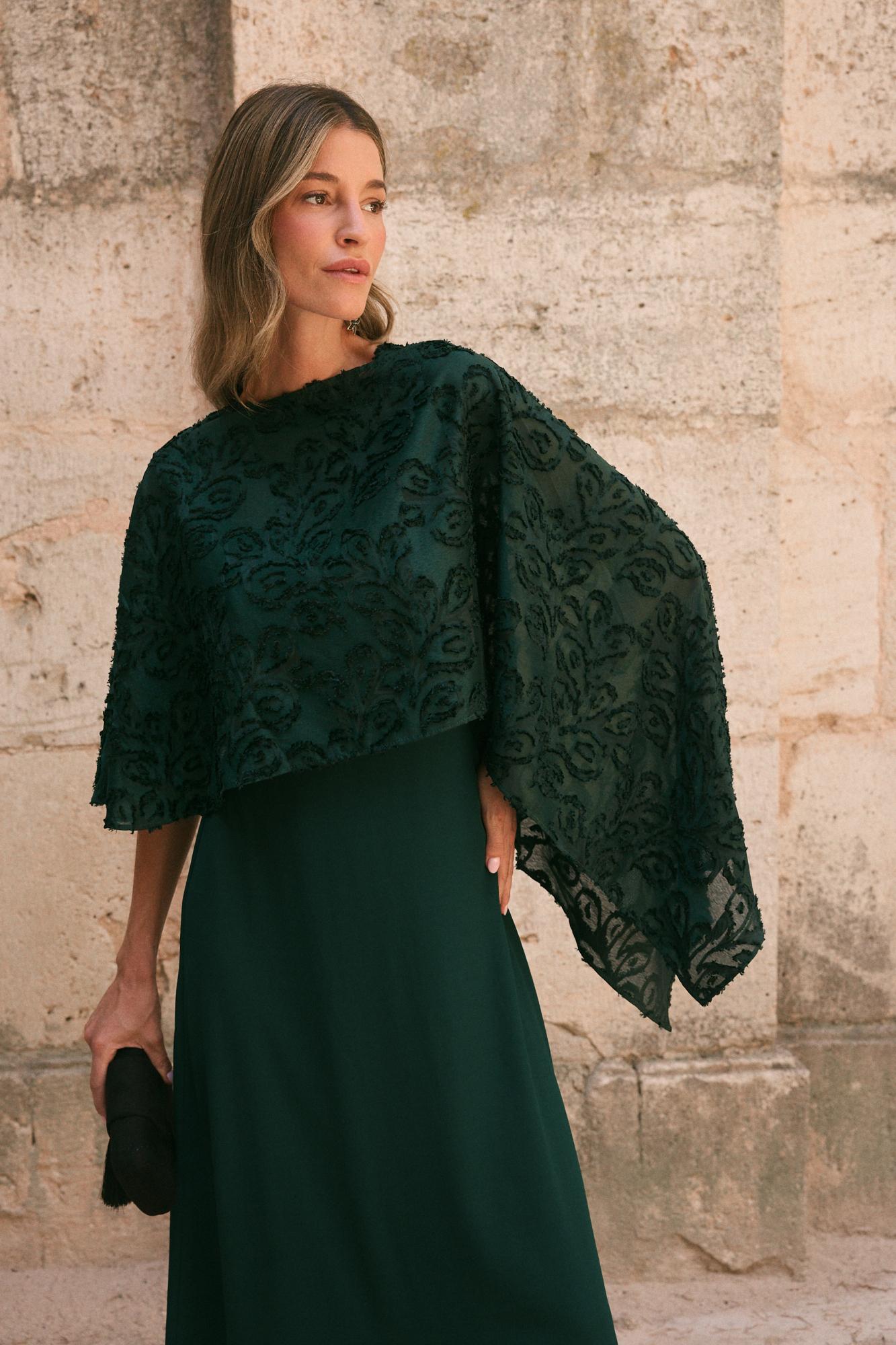 Lada Gästekleid