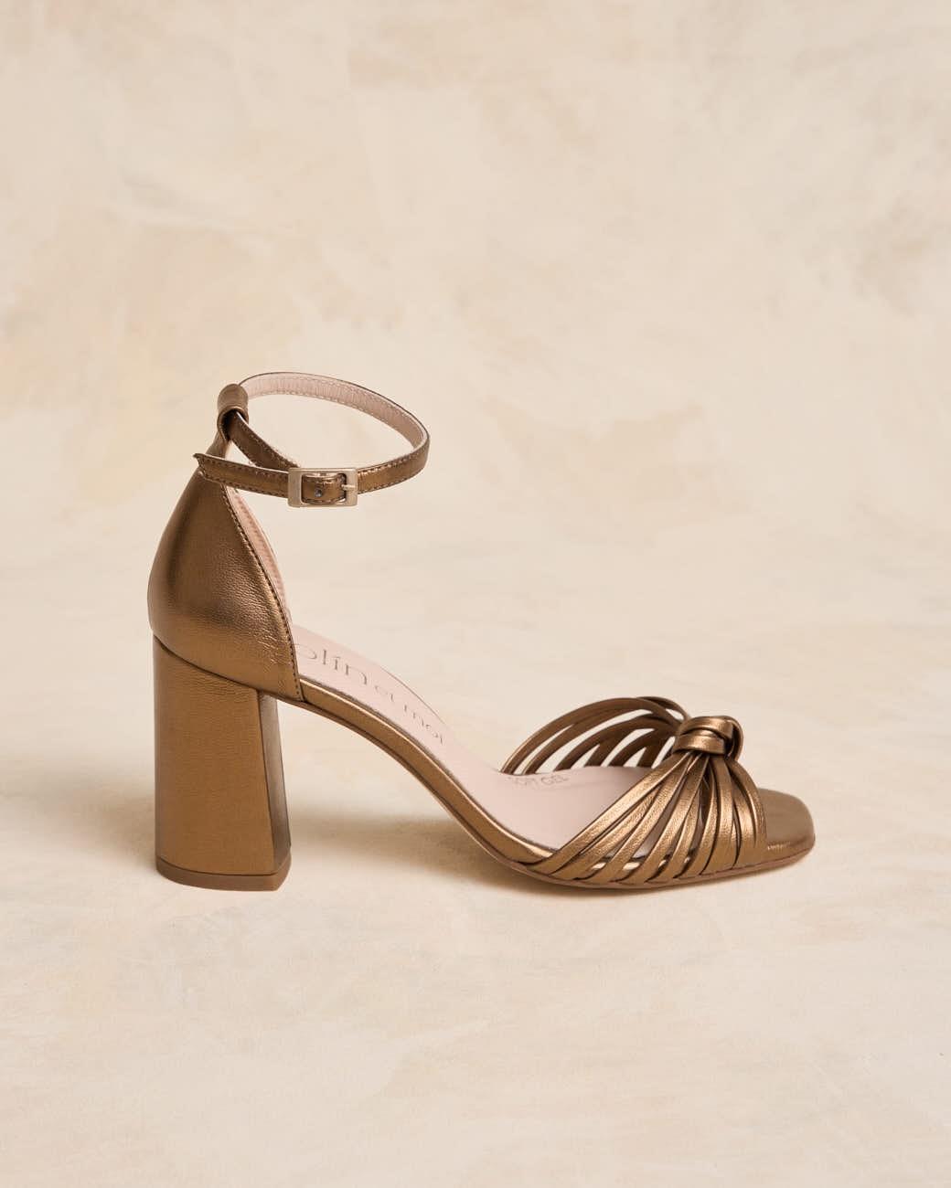 Sandale mit Knoten Clotis