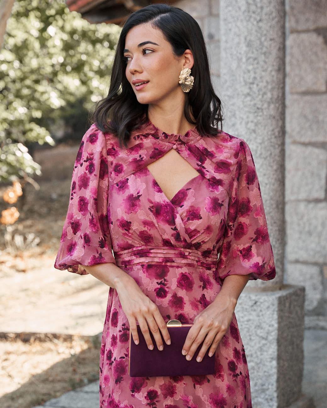 Kleid mit Ausschnitt Agunela