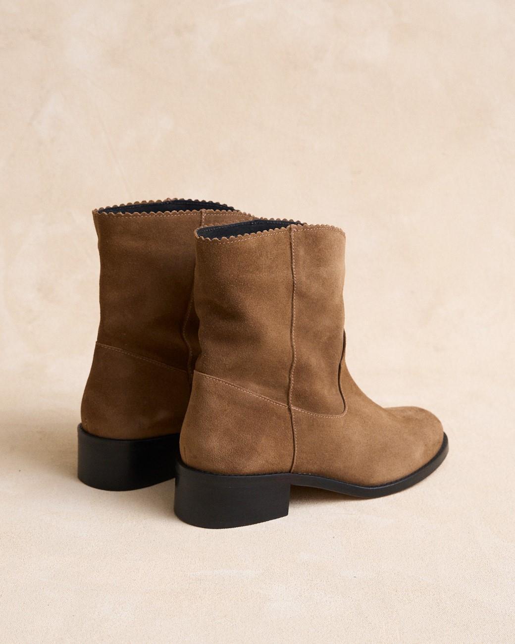 Stiefelette mit Wellen Serrala