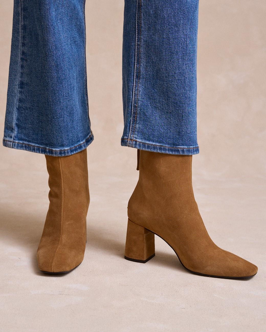 Stiefelette mit Absatz Jurea