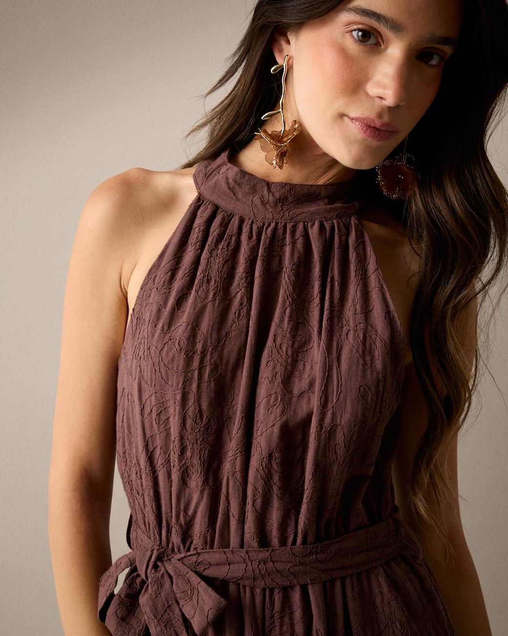 Besticktes Kleid mit Neckholder